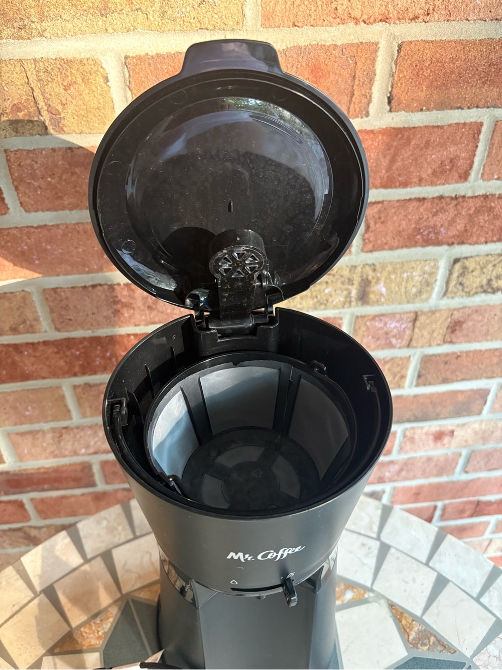 Mr. Coffee Iced Coffee Maker, Black - Filter Included. No Carafe. Tested/Working - Picture 4 of 4